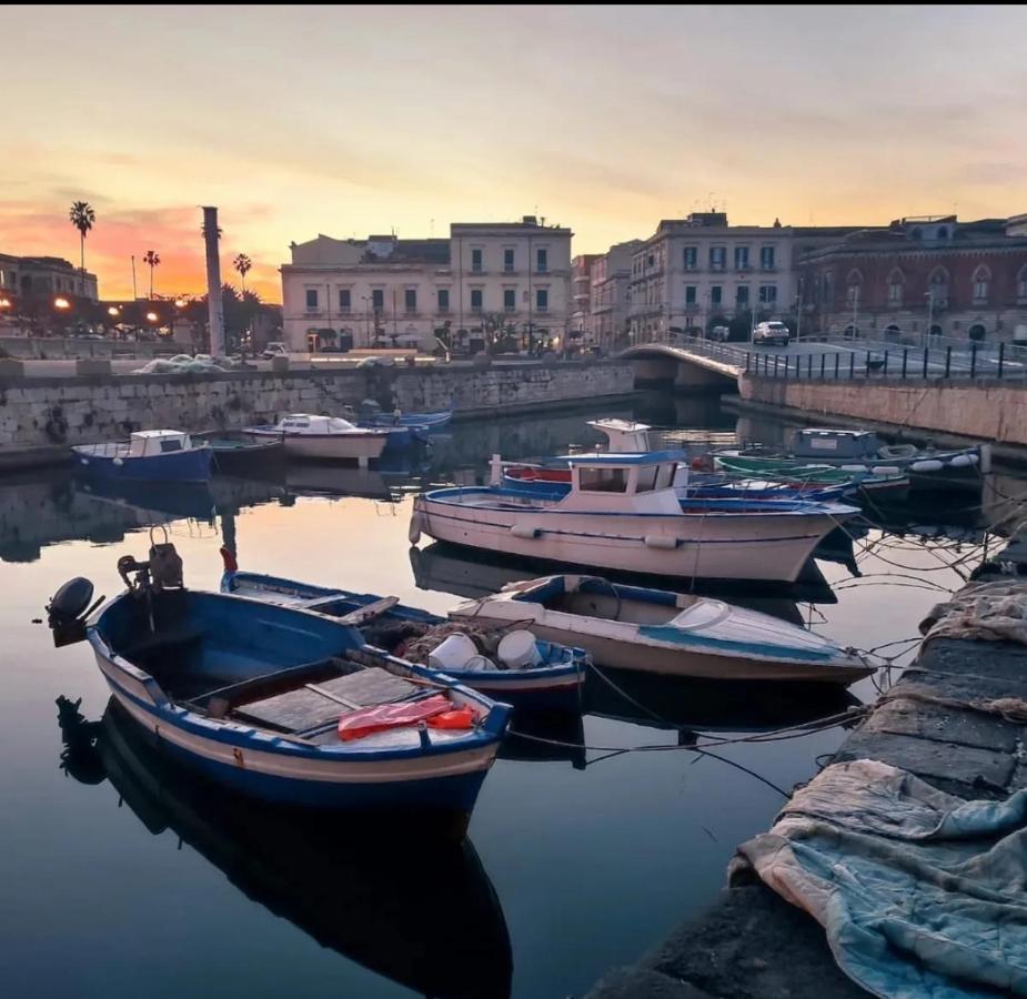 La Casetta Di Diana Ortigia Syracuse Exterior photo
